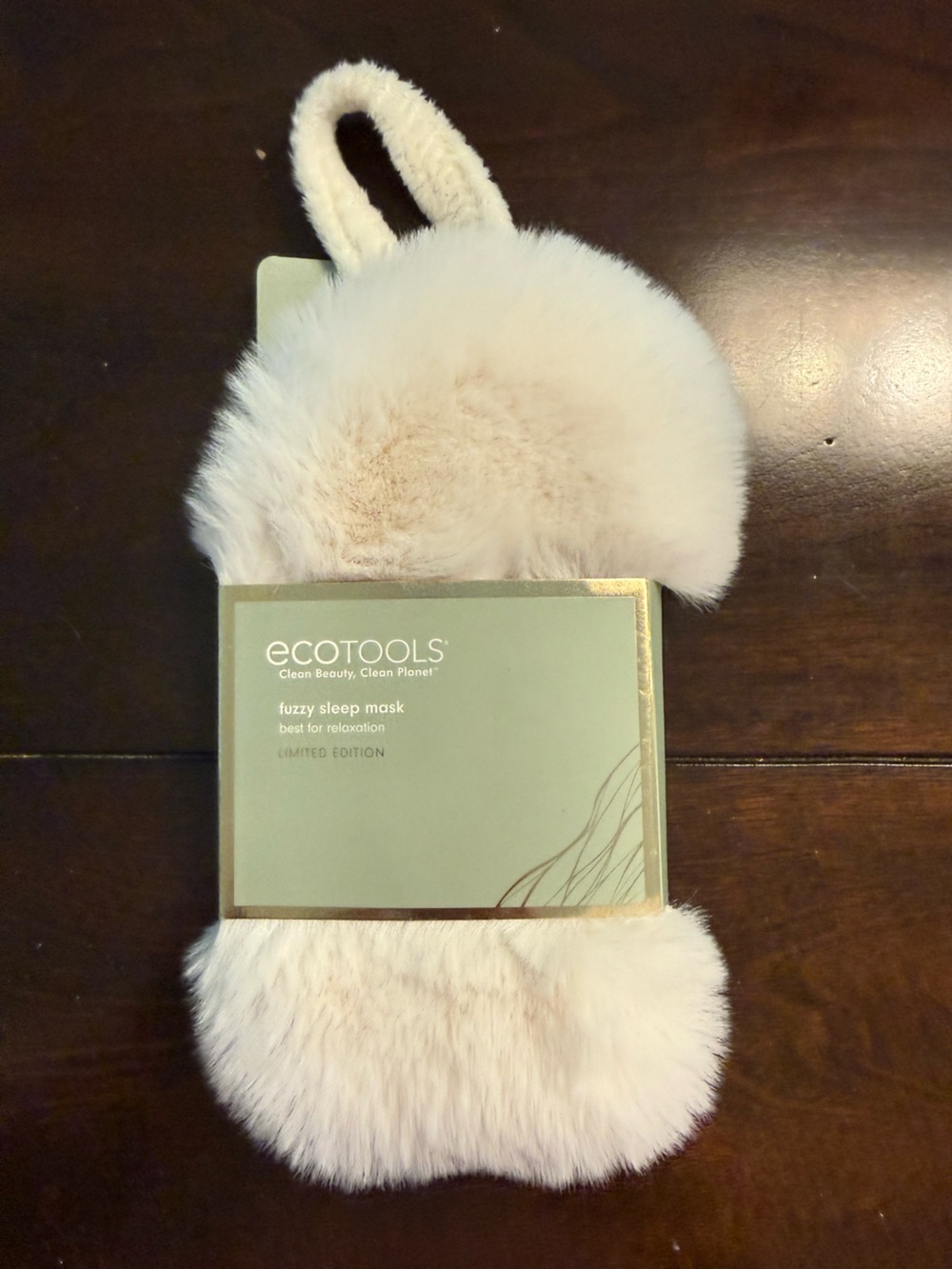 ecotools Plush Furry Sleep Mask in Light Pink